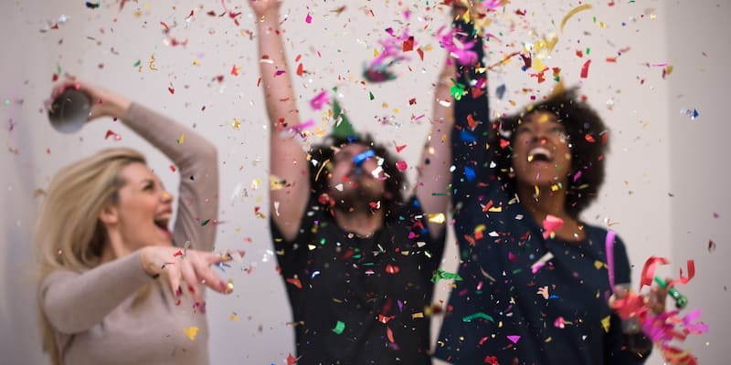 People celebrate after selling their house quickly after following our easy 3-step plan